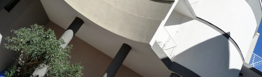 SLIDESHOW: Vista apartment