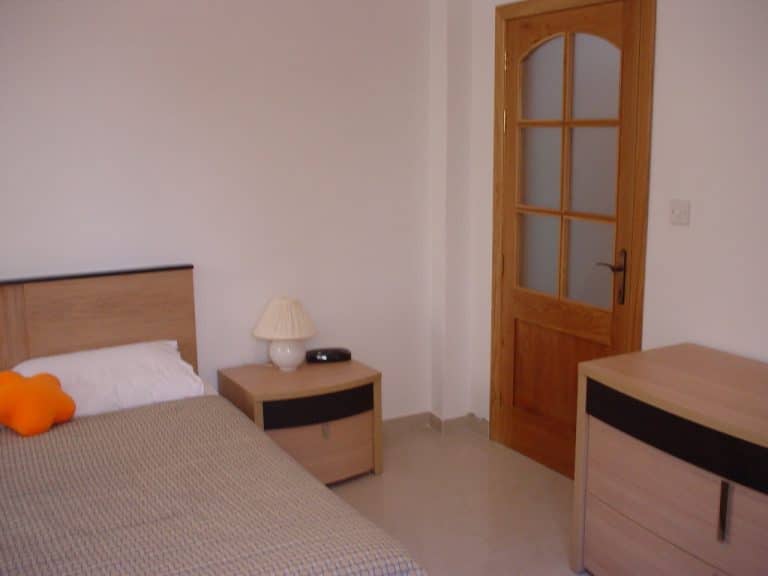 bouverie street bedroom 3 Bedroom shared self-catering apartment Sliema